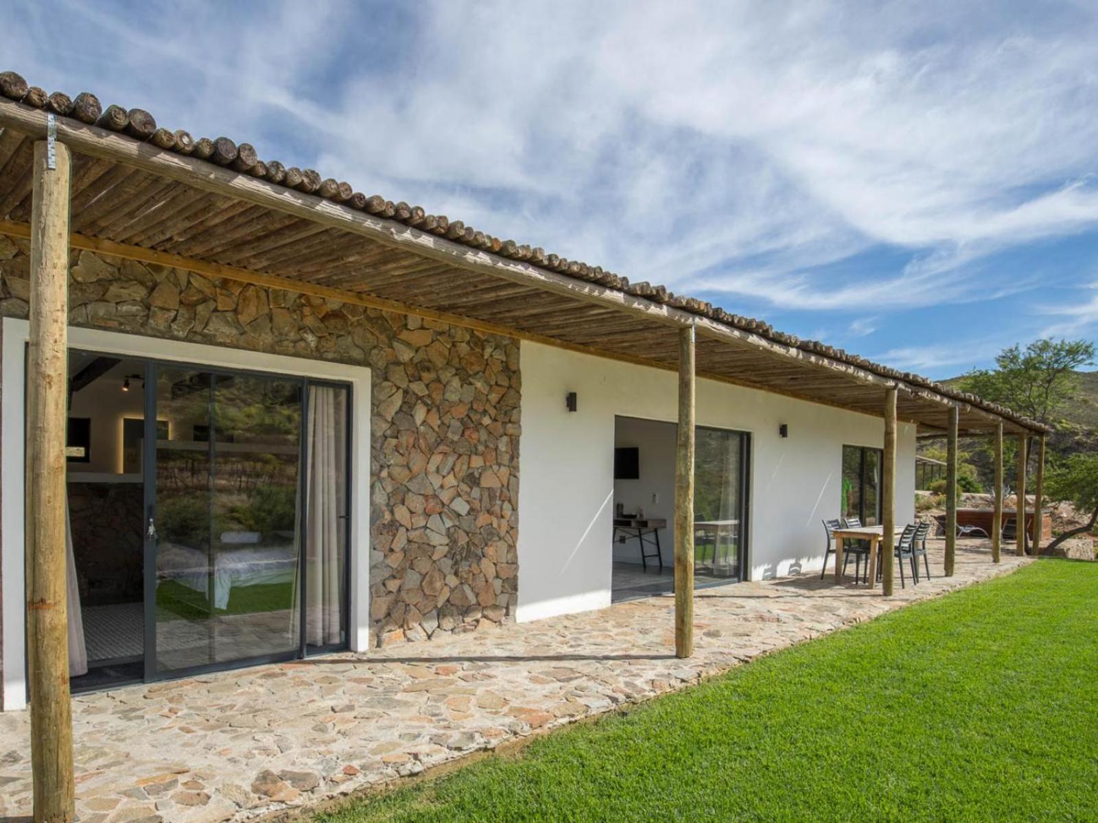 Ludicks Farm * Montagu